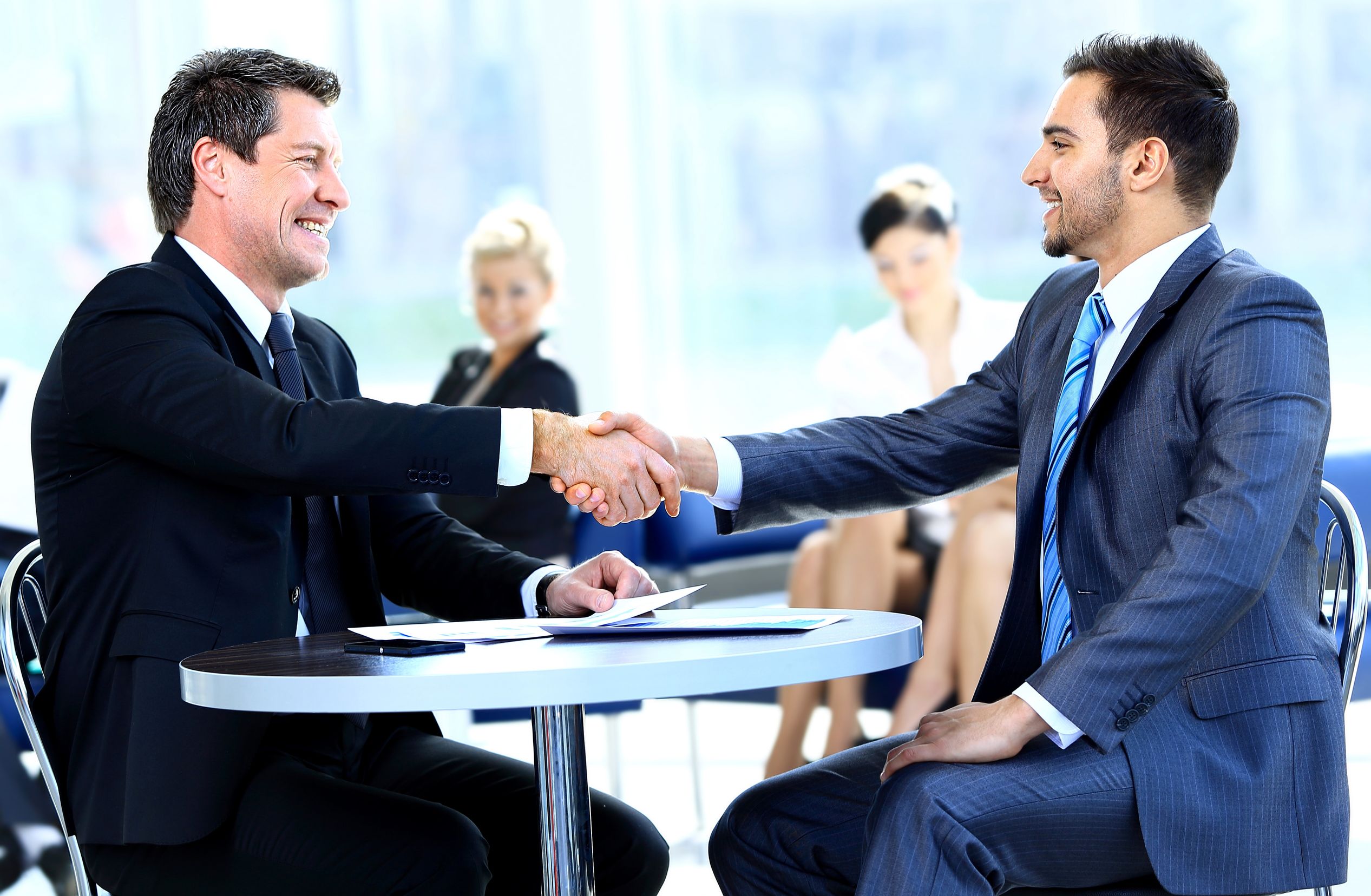 Hiring Commercial Real Estate Attorneys in Chicago When Selling a Company