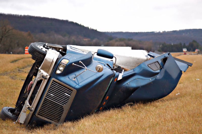 Managing An Injury Case With A Truck Accident Lawyer