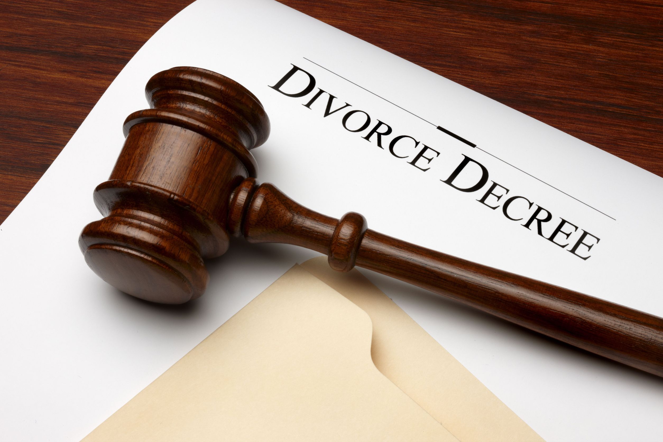 Hire A Divorce Attorney In Green Bay WI To Protect Your Interests