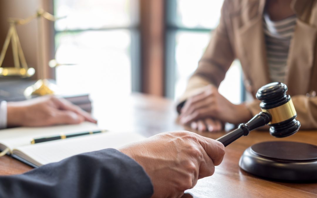 Navigating Corporate Challenges With Guidance From a Business Lawyer Coral Gables